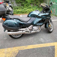 Honda deauville 650
