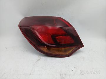 Fanale post sx OPEL ASTRA J '09