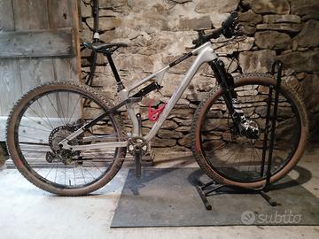 CUBE AMS ZERO99 C:68X
RACE 29 SMALL