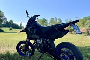 Moto Husqvarna SM 125 S