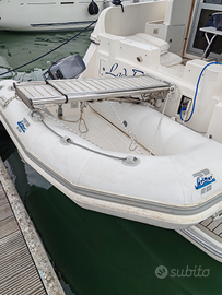 Tender Arimar 250 chiglia vtr con Yamaha 8 Cv 2