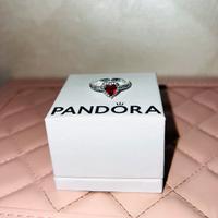 Anello Pandora cuore in rilievo rosso nuovo
