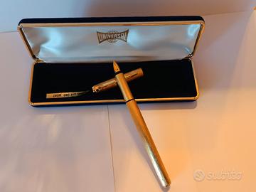 Penna stilografica vintage Universal 