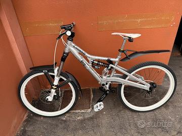 Bici MTB Cannondale Perp