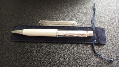 Penna Swarovski