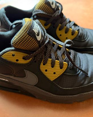 Nike Air Max 90