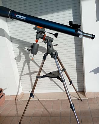Telescopio Celestron Astromaster 900