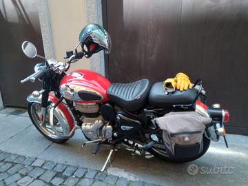 Motocicletta Royal Enfield Classic 350