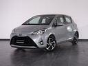 toyota-yaris-1-5-lounge-my18-
