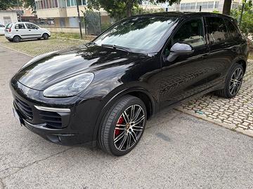 Porsche Cayenne 3.0 Diesel