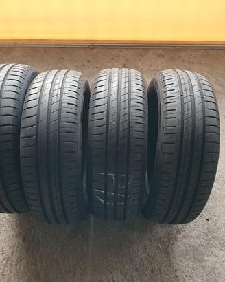 Pneumatici estivi Goodyear Efficient Grip185/60/15