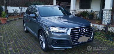 Audi Q7 3. 0TD