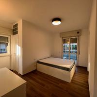 Letto matrimoniale con contenitore