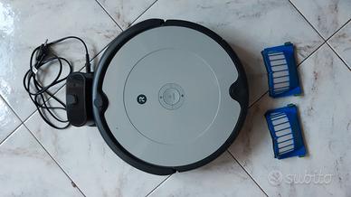 iRobot Roomba 698 wifi robot aspirapolvere