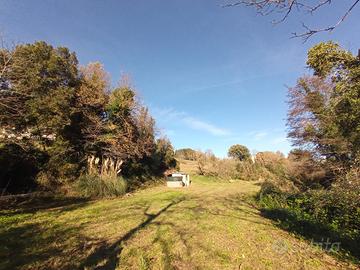 Terreno agricolo contiguo al centro abitato