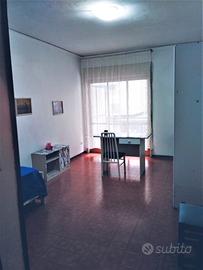 Camera singola ammobiliata