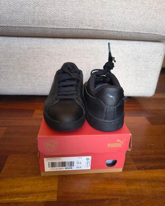 Scarpe nere Puma