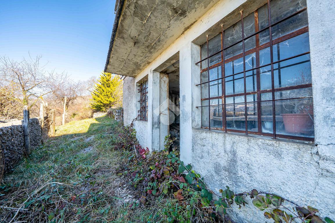 RUSTICO A ERBEZZO - Vista 4