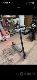 monopattino elettrico ninebot