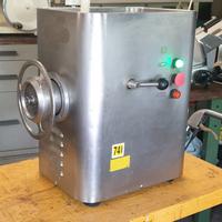 Tritacarni professionale ARTEX. bocca 32. VOLT 380