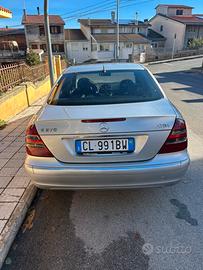 Mercedes E 270 come nuova