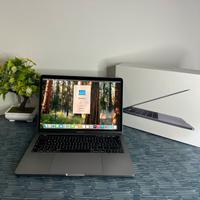 MacBook Pro 2018 Apple Garanzia Negozio Fattura