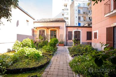 Casa Semindipendente - Catania