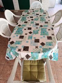 tavolo bianco da giardino con 6 sedie
