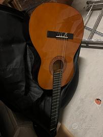 Chitarra stagg fatta a mano md 546