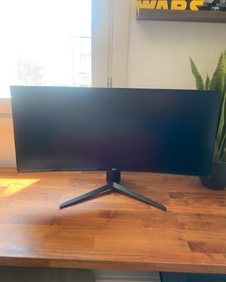 Monitor 32 pollici LG UltraGear 34GP63A-B