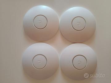 Antenne Ubiquiti 6545A-UA  2.4 Ghz, 20 Mhz