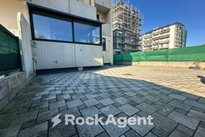 A 500 metri dal mare con 200 mq di plateatico - So