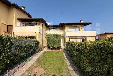 Appartamento Puegnago del Garda [B211LVRG]