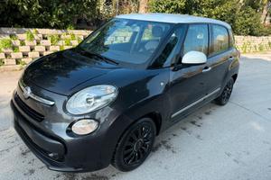 Fiat. 500L  1.3. Mjet