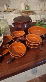 10 piccole 1 zuppiera 1 grandina