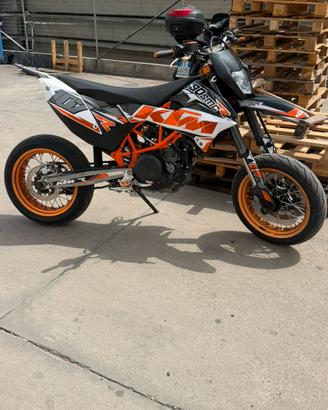 Ktm 690 smc R 2016