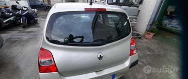 RENAULT TWINGO 2007 - PORTELLONE POSTERIORE