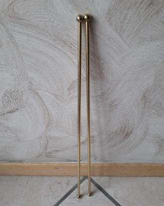 Bacchette in ottone tende