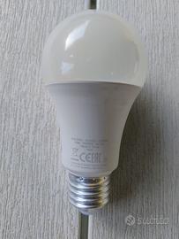 Lampadina led Osram E27 10W 2700k