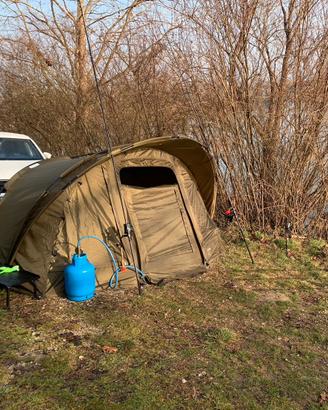 Tenda Big Fish 10.000 + canna spod e canna marker