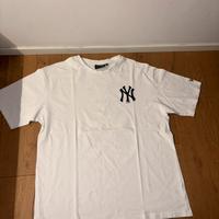 t-shirt NEW ERA  taglia XL