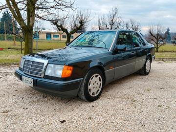 Mercedes-benz E200