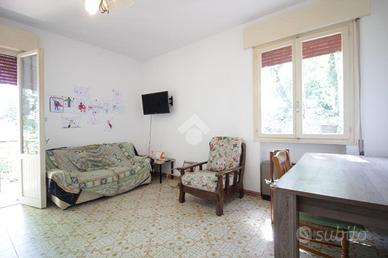 3 LOCALI A LIZZANO IN BELVEDERE