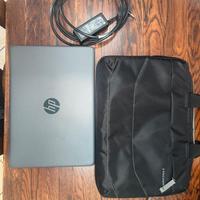 compiuter 240 G8 + custodia PREZO TRATTABILE!