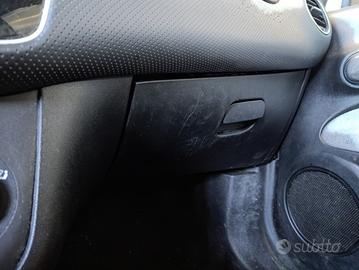 Cassetto portaogg FIAT GRANDE PUNTO EVO 2011