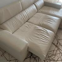 Divano vera pelle 3 posti con tripla sceslong