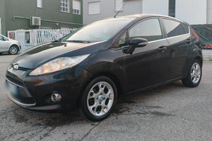 Ford Fiesta 1.5 TDCi 75CV 5 porte Titanium