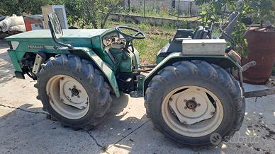 Trattore Ferrari 76