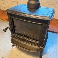 Stufa a legna Jøtul F 100 ECO.2 LL – pari al nuovo