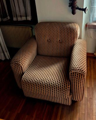 Poltrona vintage imbottita anni ’50/’60